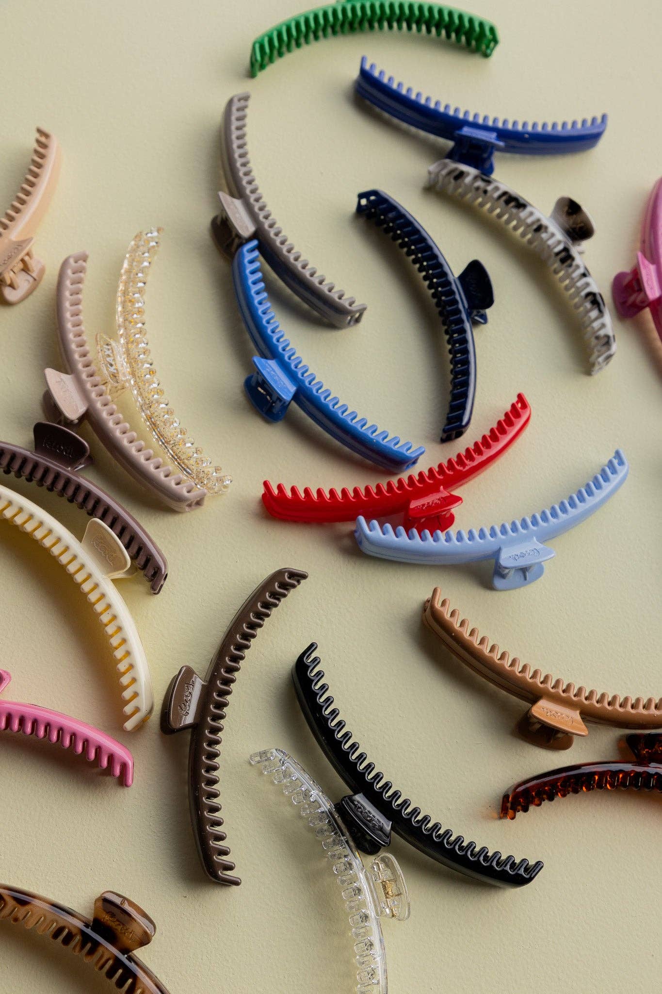 SHINY ORIGINAL HOLD EVERYTHING CLAW ( 22 COLORS): EMERALD GREEN