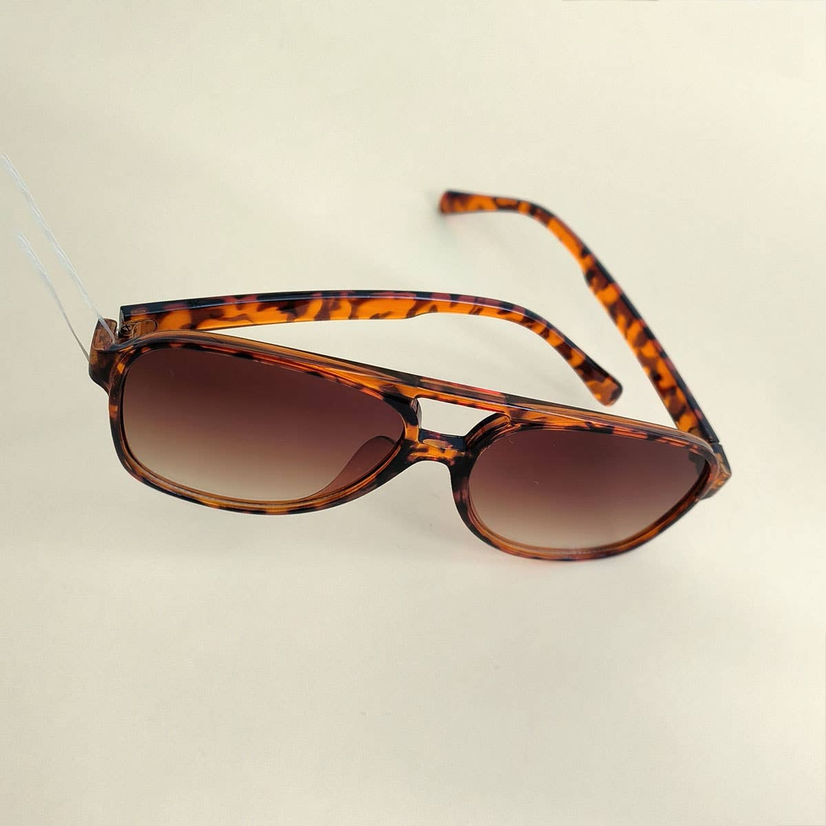 Vintage Double Bridge Aviator Sunglasses_CWASG0113: LEOPARD / (OS) 1