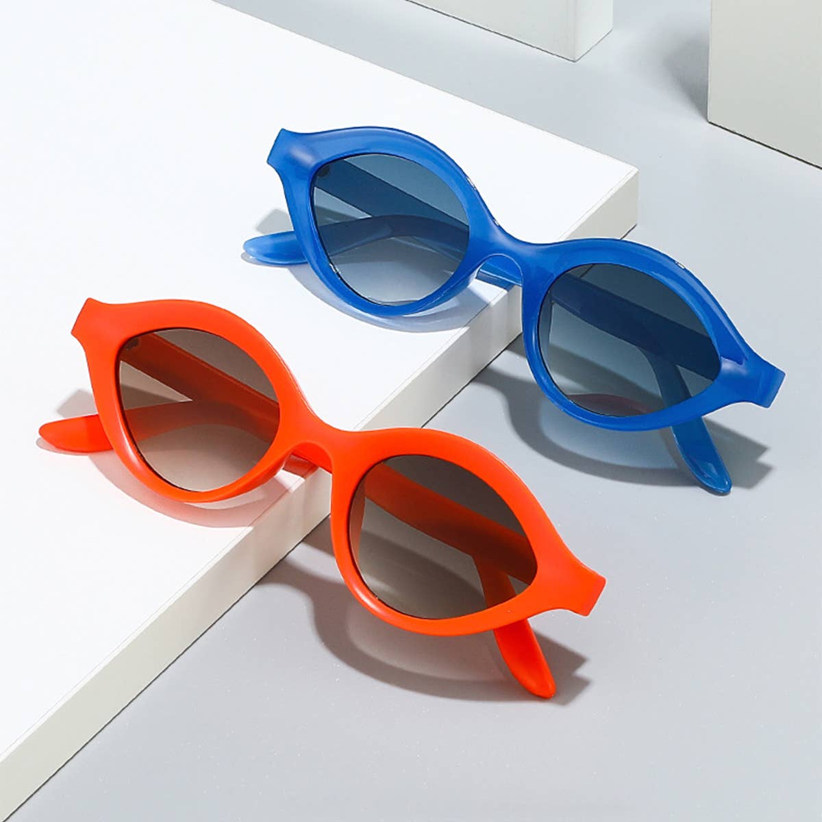 2024 NEW FASHION SMALL OVAL FRAME SUNGLASSES_CWASG0528: Blue / (OS) 2