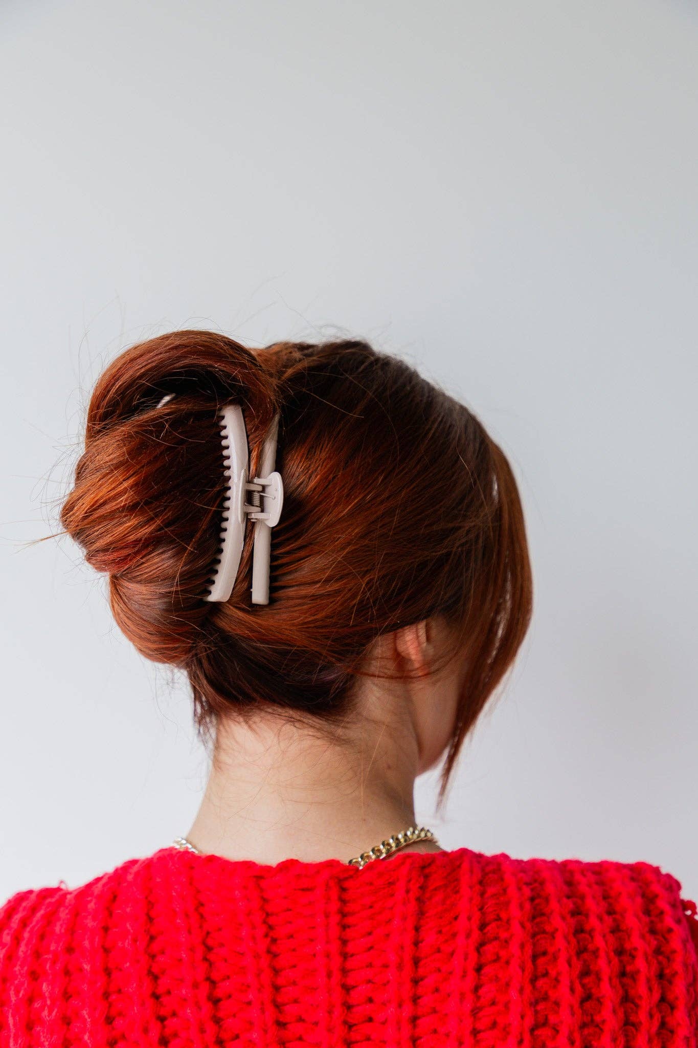 SHINY MIDI HOLD EVERYTHING CLAW ( 24 COLORS ): COW PRINT