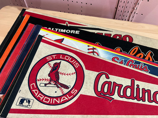 Pennants Vtg