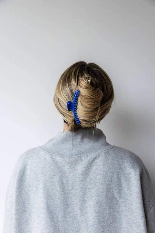 SHINY MIDI HOLD EVERYTHING CLAW ( 24 COLORS ): ROYAL BLUE